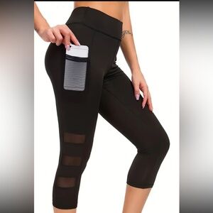 AJ my Amelia James workout Capri size small